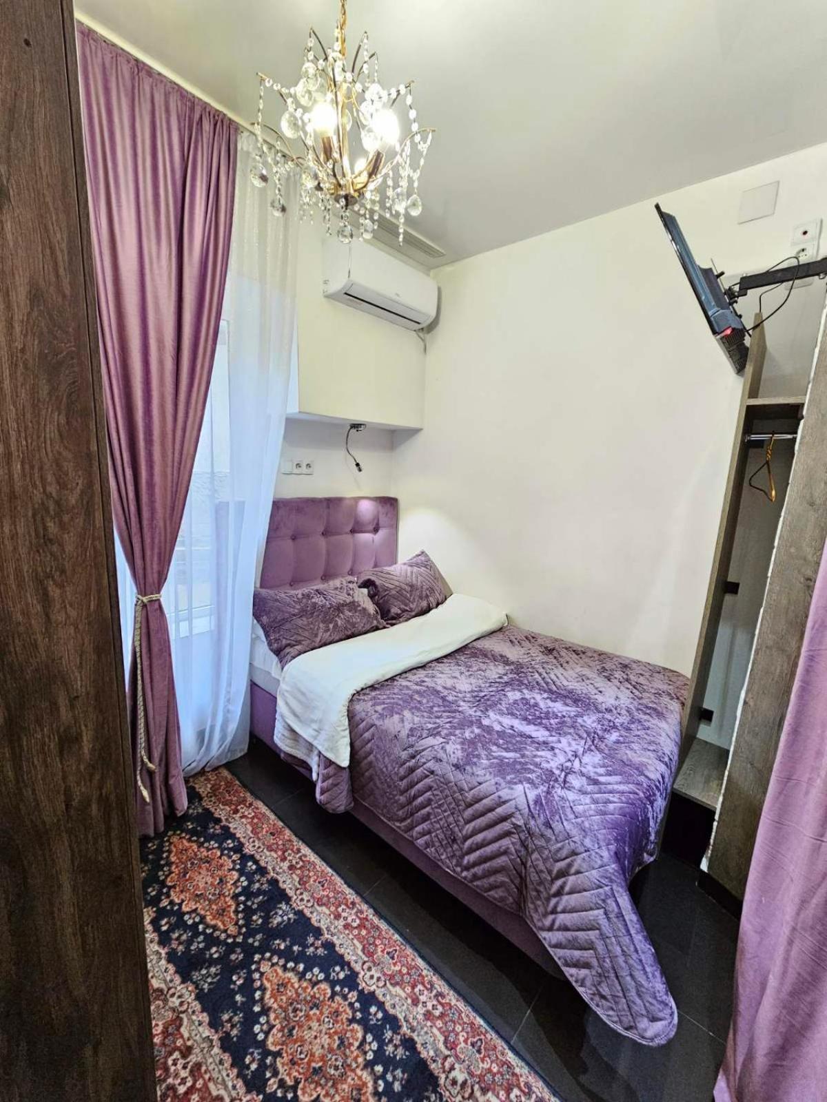 Bella Donna Hotel Chişinau Exteriör bild